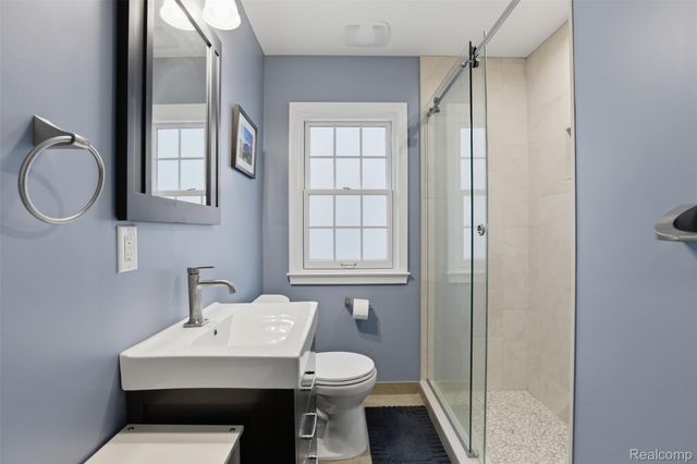 10814 Elgin Avenue, Huntington Woods, MI 48070