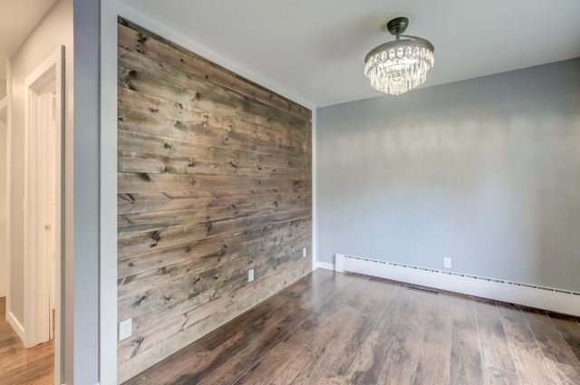 615 Vine Street, Hudson, WI 54016