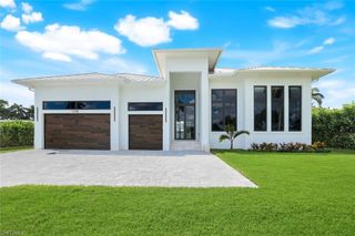 1248 13th AVE N, Naples, FL 34102