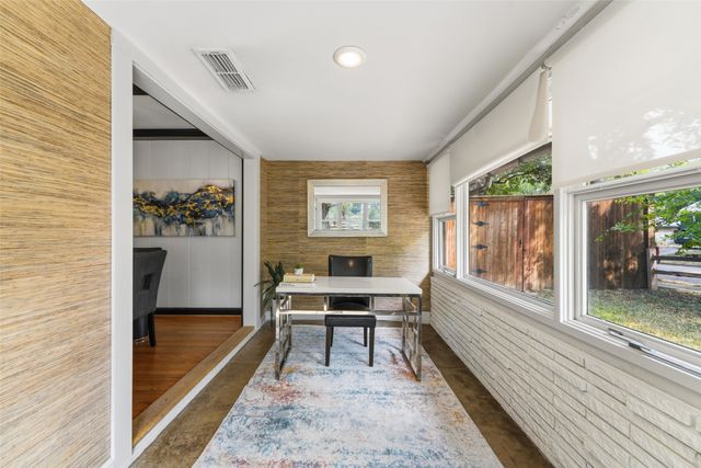 2819 Alden Avenue, Dallas, TX 75211