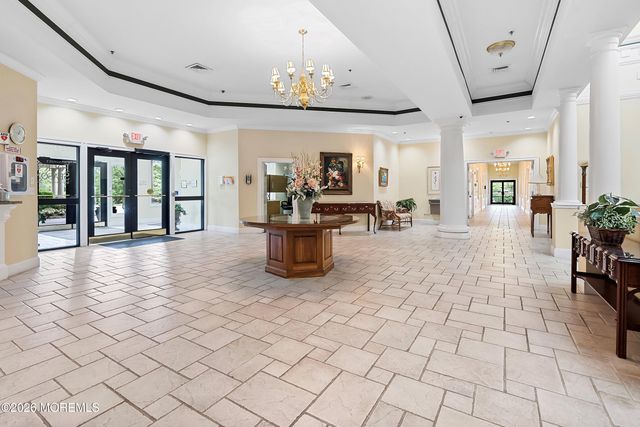 47 Greensprings Drive, Lakewood, NJ 08701