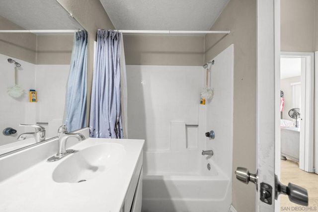 312 Blue Ridge Lane, San Jacinto, CA 92583