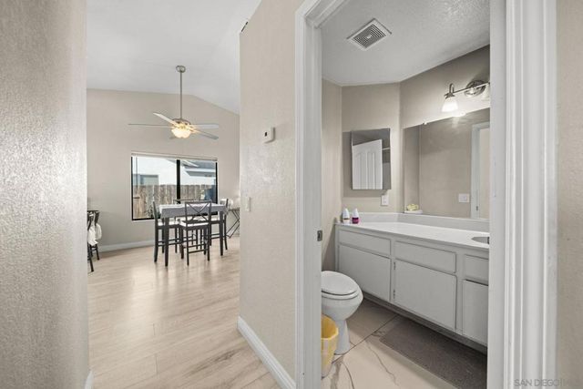 312 Blue Ridge Lane, San Jacinto, CA 92583