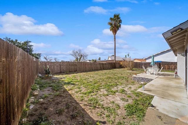 312 Blue Ridge Lane, San Jacinto, CA 92583