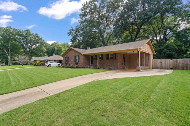 1127 PERKINS TER, Memphis, TN 38117