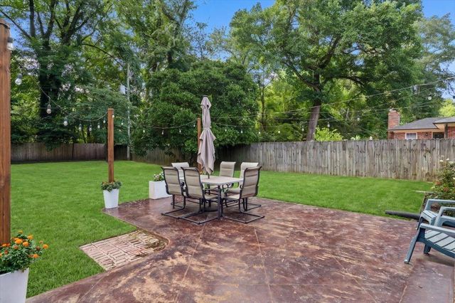 1127 PERKINS TER, Memphis, TN 38117