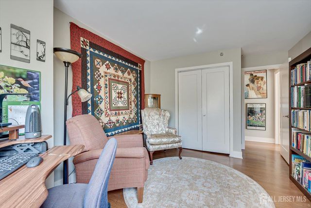 30 S Adelaide Avenue 2M, Highland Park, NJ 08904