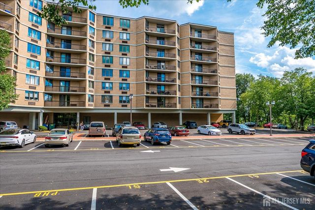 30 S Adelaide Avenue 2M, Highland Park, NJ 08904