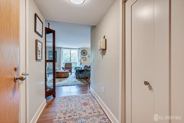 30 S Adelaide Avenue 2M, Highland Park, NJ 08904