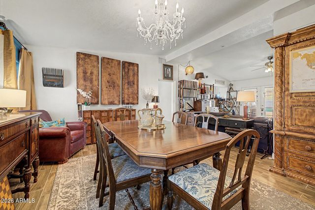 930 E DESERT Avenue, Apache Junction, AZ 85119