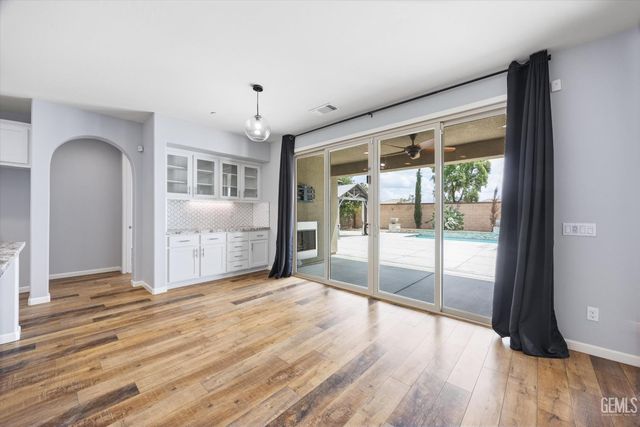15309 Northampton Avenue, Bakersfield, CA 93314