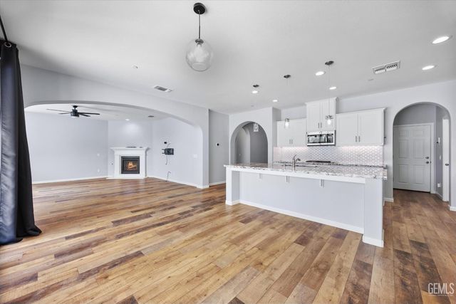 15309 Northampton Avenue, Bakersfield, CA 93314