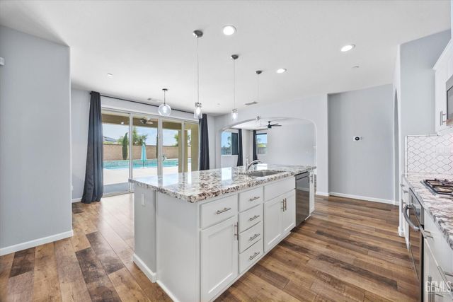 15309 Northampton Avenue, Bakersfield, CA 93314