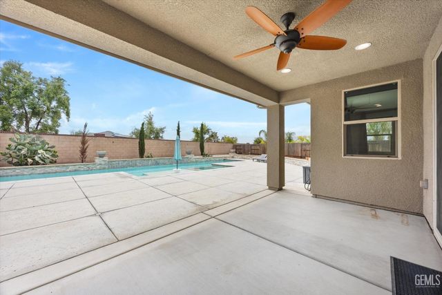 15309 Northampton Avenue, Bakersfield, CA 93314