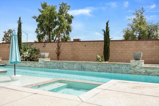 15309 Northampton Avenue, Bakersfield, CA 93314