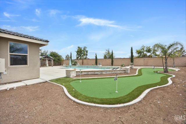 15309 Northampton Avenue, Bakersfield, CA 93314