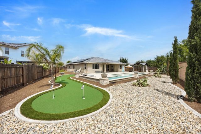 15309 Northampton Avenue, Bakersfield, CA 93314