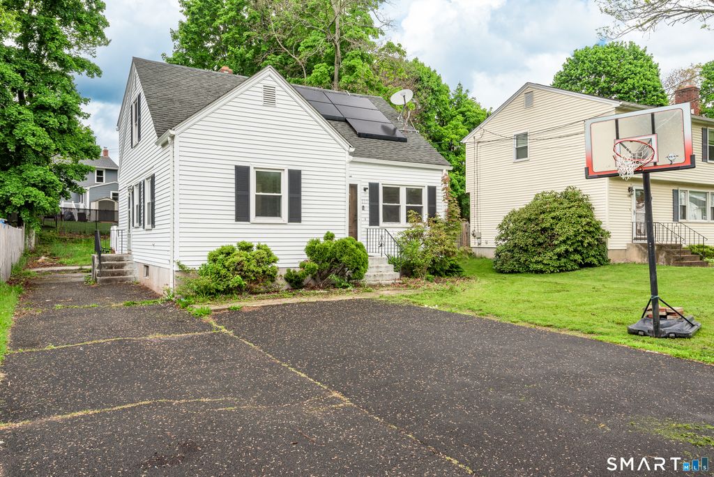 117 Westerly Street, Manchester, CT 06040