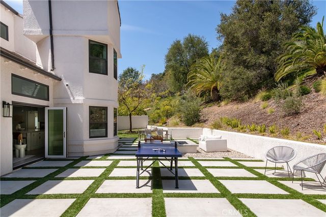 5729 Stone Mountain, Westlake Village, CA 91362