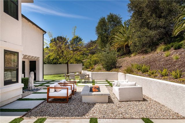 5729 Stone Mountain, Westlake Village, CA 91362