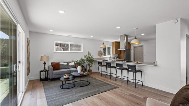 8405 Lake Ben Avenue, San Diego, CA 92119