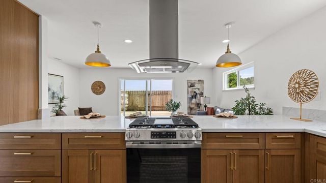 8405 Lake Ben Avenue, San Diego, CA 92119
