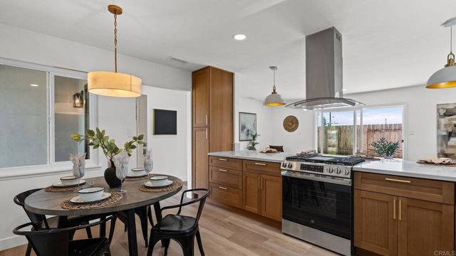 8405 Lake Ben Avenue, San Diego, CA 92119