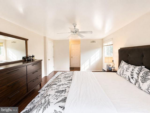 4549 AMBERMILL RD, Baltimore, MD 21236