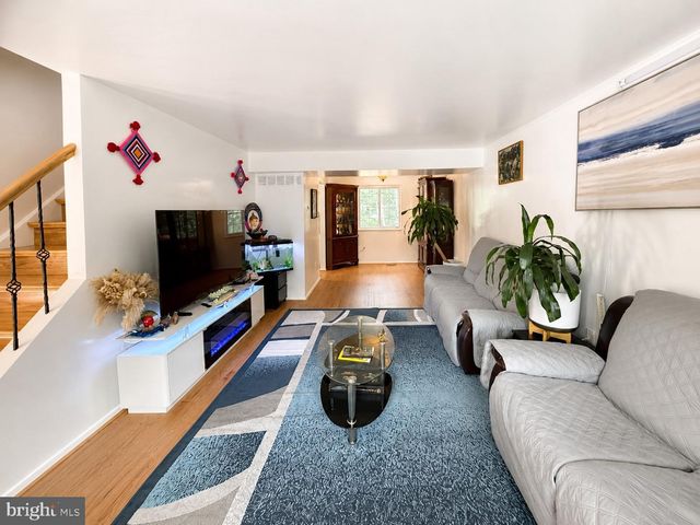 4549 AMBERMILL RD, Baltimore, MD 21236