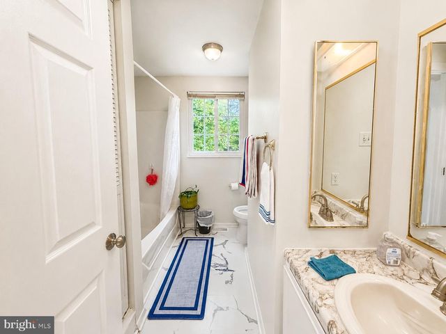 4549 AMBERMILL RD, Baltimore, MD 21236