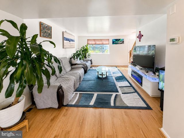 4549 AMBERMILL RD, Baltimore, MD 21236