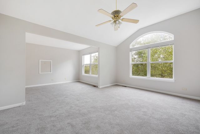 1451 Richmond Lane, Algonquin, IL 60102
