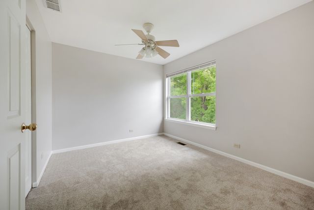 1451 Richmond Lane, Algonquin, IL 60102