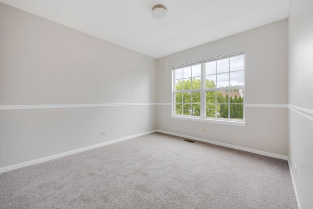 1451 Richmond Lane, Algonquin, IL 60102