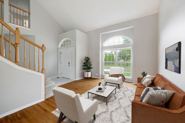 1451 Richmond Lane, Algonquin, IL 60102