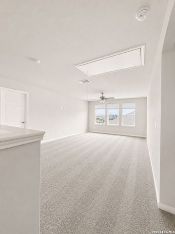 160 Sambar Main, Schertz, TX 78108