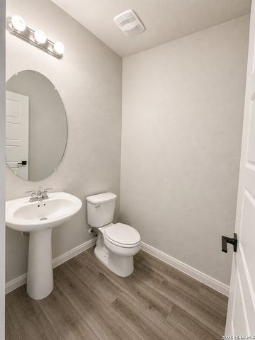 160 Sambar Main, Schertz, TX 78108