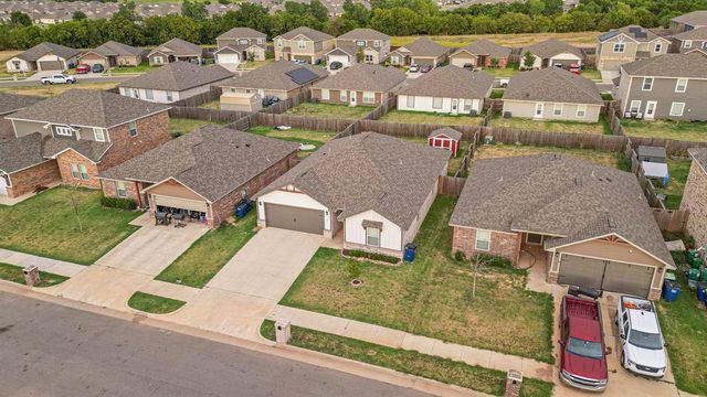 1701 Maroon Drive, El Reno, OK 73036