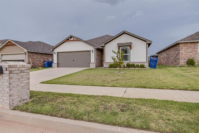 1701 Maroon Drive, El Reno, OK 73036