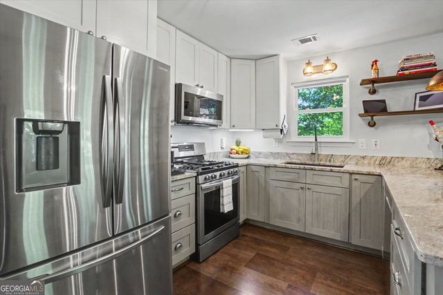 80 Camelot Way, Jasper, GA 30143