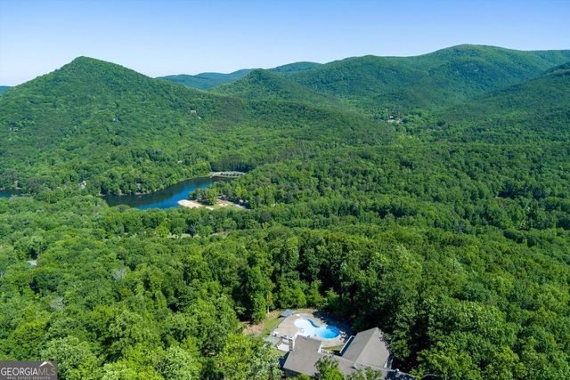 80 Camelot Way, Jasper, GA 30143