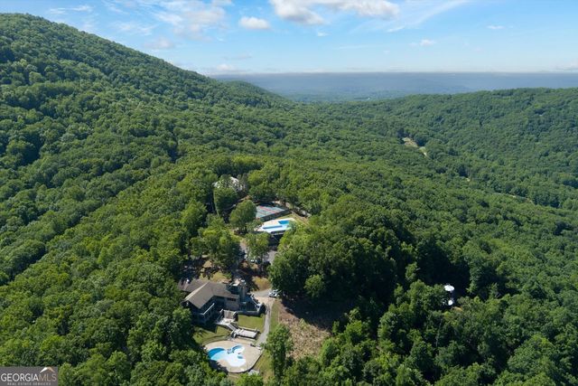 80 Camelot Way, Jasper, GA 30143