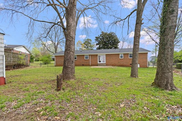 1801 Carson Lane, Huntsville, AL 35816