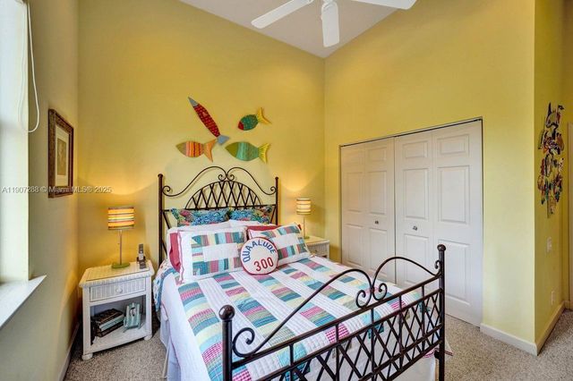 1385 Harbor Vw E, Hollywood, FL 33019