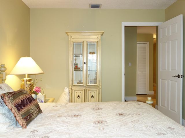 4106 Carriage Drive 5C, Pompano Beach, FL 33069