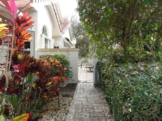 4106 Carriage Drive 5C, Pompano Beach, FL 33069