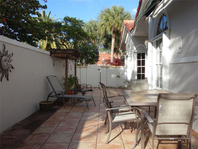 4106 Carriage Drive 5C, Pompano Beach, FL 33069