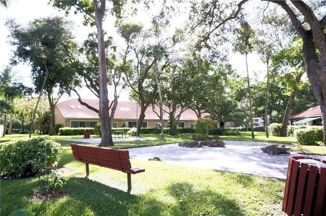 4106 Carriage Drive 5C, Pompano Beach, FL 33069