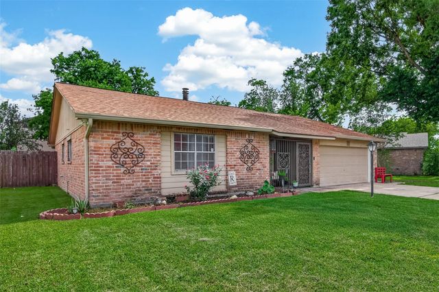 1915 Delphi Lane, Houston, TX 77067
