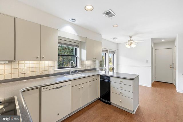 5205 STRATHMORE AVE, Kensington, MD 20895